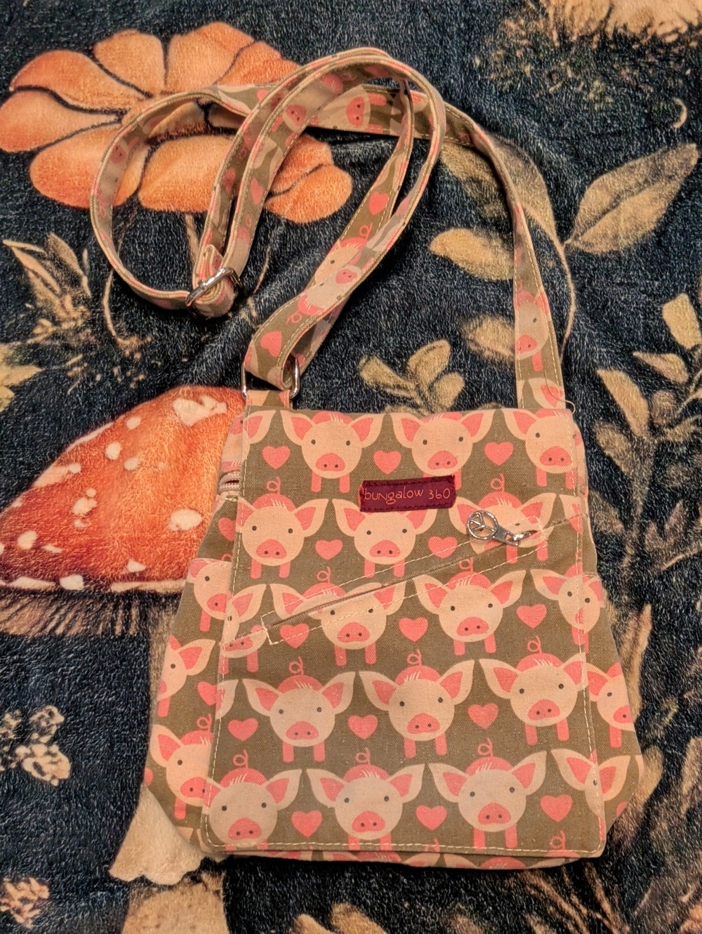 Bungalow 360 Vegan Canvas Pig Print Crossbody Messenger Bag